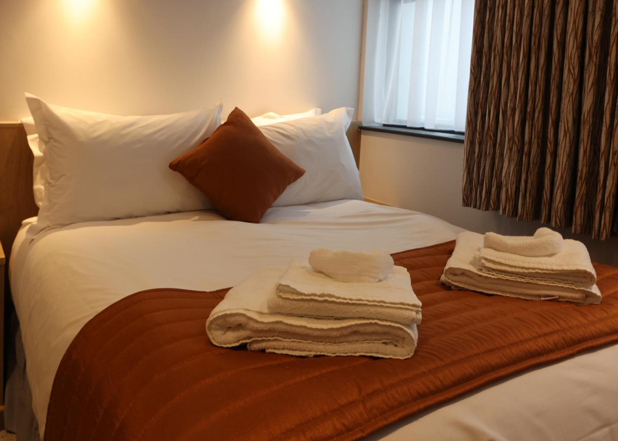The Teifi Waterside Hotel Cardigan Rum bild